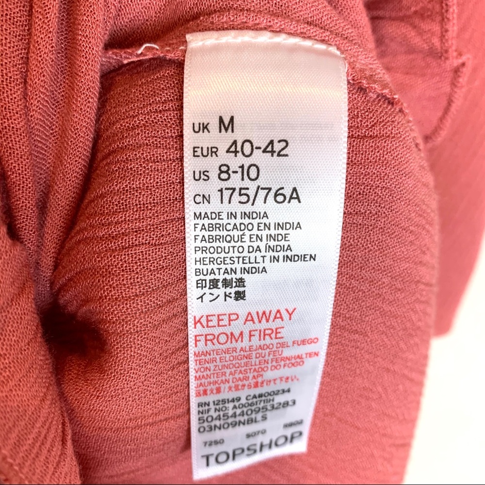 NWT Topshop Blush Pink Cold Shoulder Romper - Picture 9 of 9